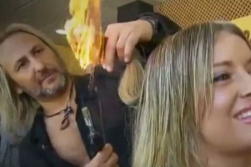 Испанский парикмахер-ниндзя стрижет клиентов огнем и мечом